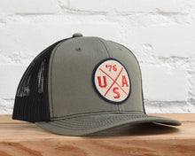 Load image into Gallery viewer, Classic State USA Gold Liberty Snapback