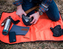 Load image into Gallery viewer, Straight Grain Supply Puck w/ Shadow Grey Pouch 220/400